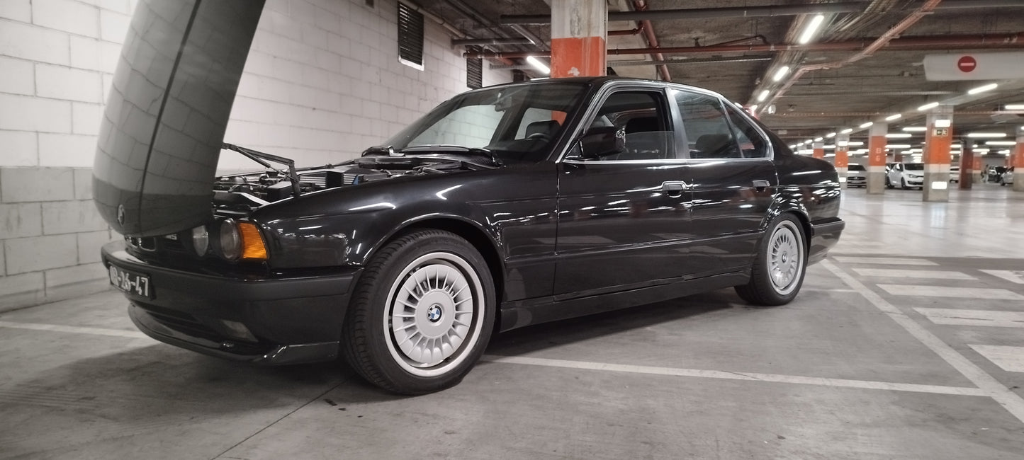 BMW M5 E34 3.6