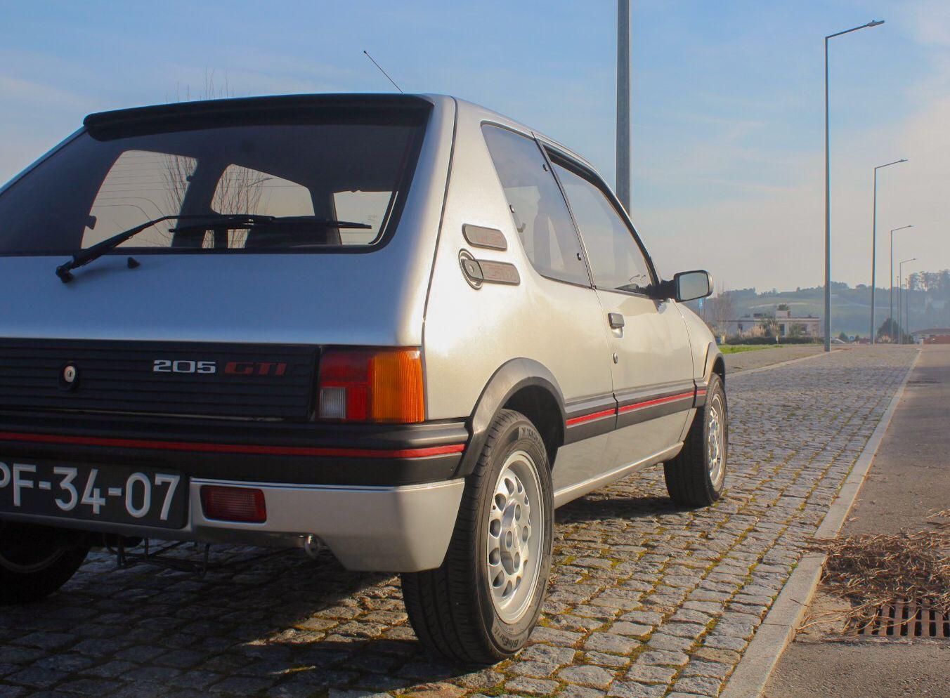 Peugeot 205 1.6 GTI