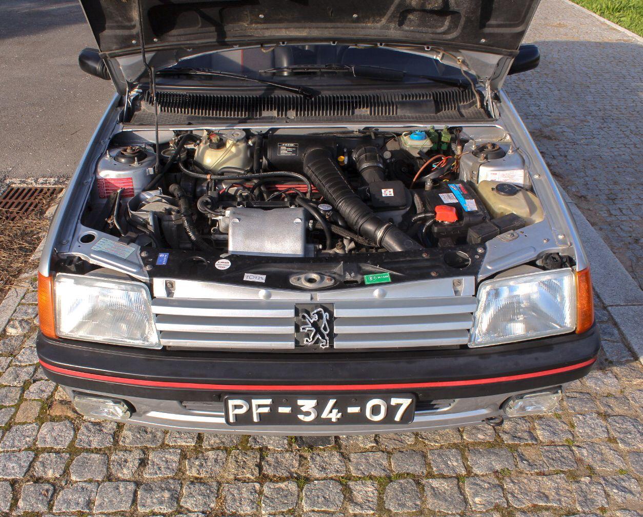 Peugeot 205 1.6 GTI