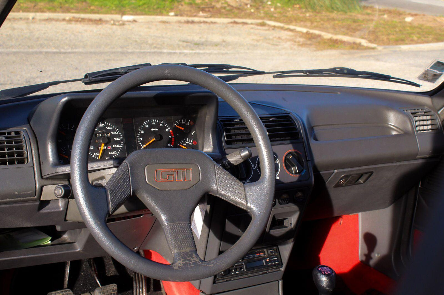 Peugeot 205 1.6 GTI