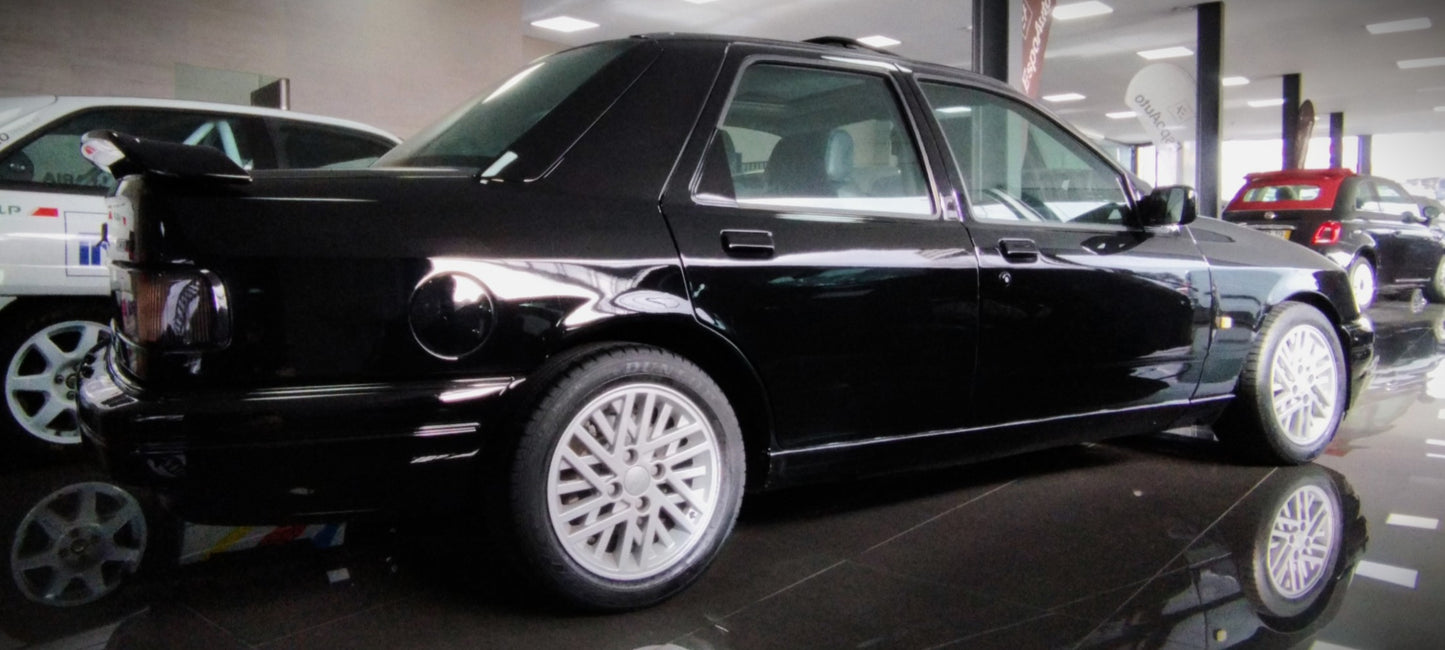 1991 Ford Sierra Sapphire RS Cosworth 4x4 - Exterior lateral passageiro